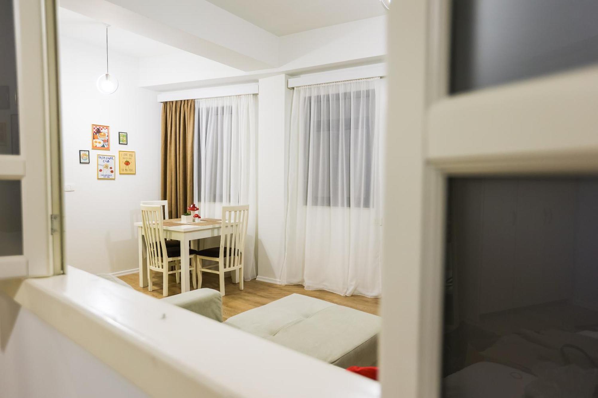 At Bazaar Central Apartment Tirana Eksteriør billede