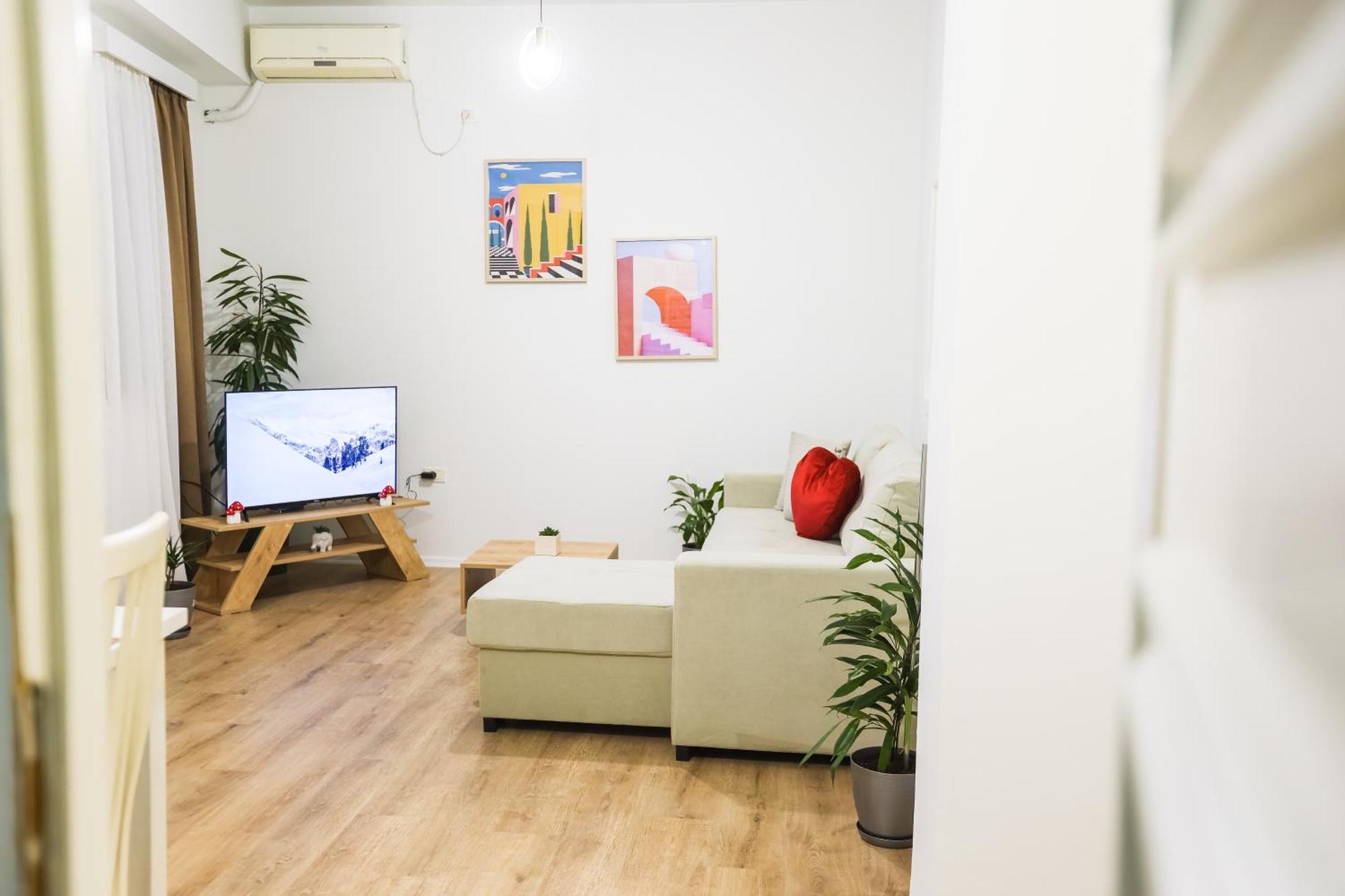 At Bazaar Central Apartment Tirana Eksteriør billede